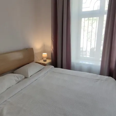 Flat In The Center Apartment *